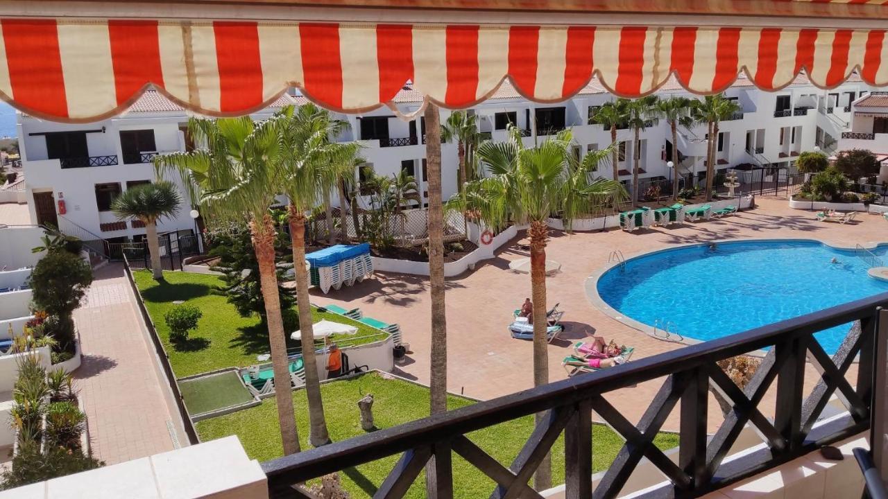 Under The Lime, Beautiful Apartment Los Cristianos Лос Кристианос Экстерьер фото